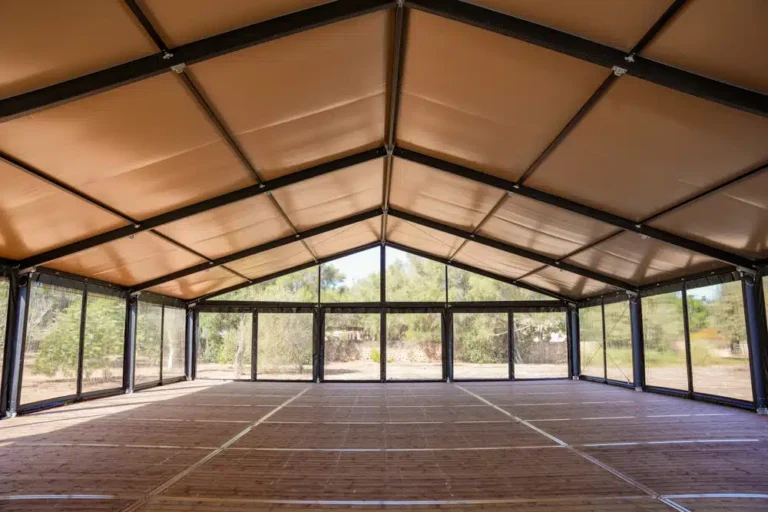tente-reception-pro-intérieur